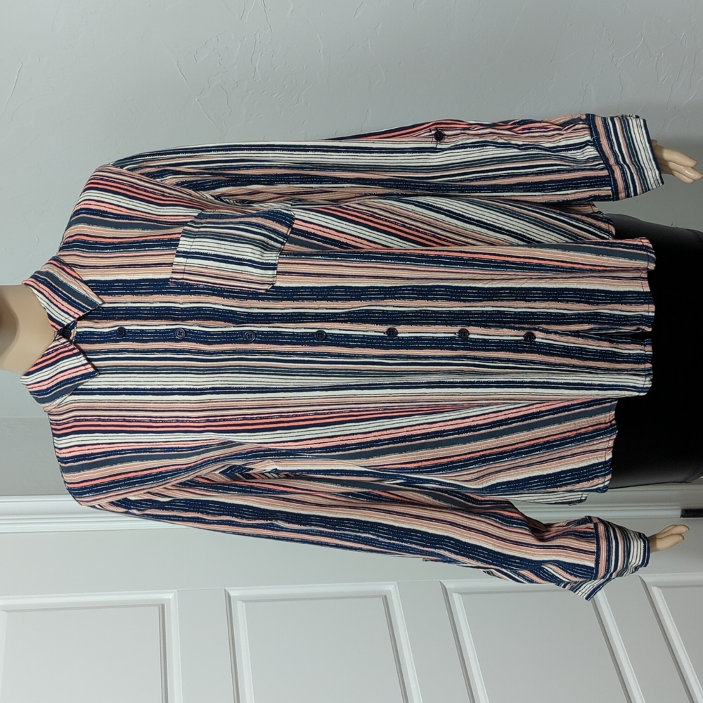 WESTPORT LONGSLEEVE BUTTON-DOWN TOP SIZE 1X